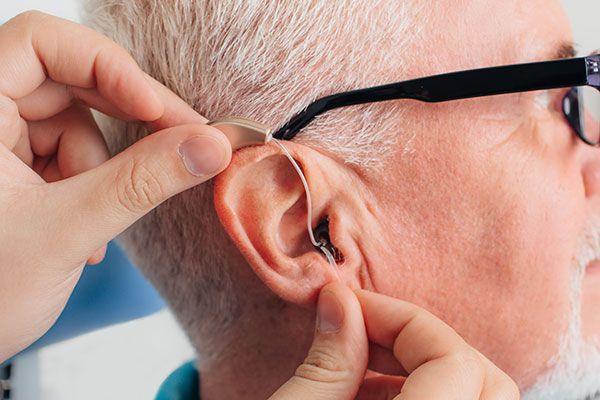 Adjusting Hearing Aid